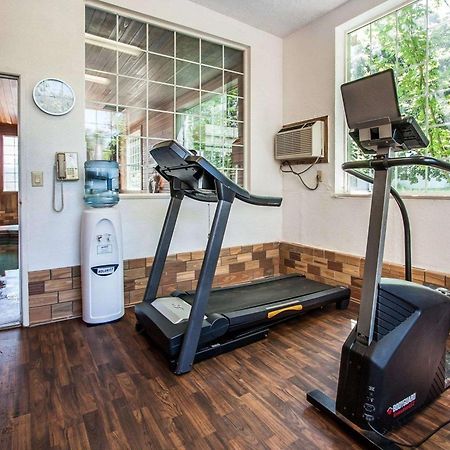 Comfort Suites Клакамас Екстериор снимка
