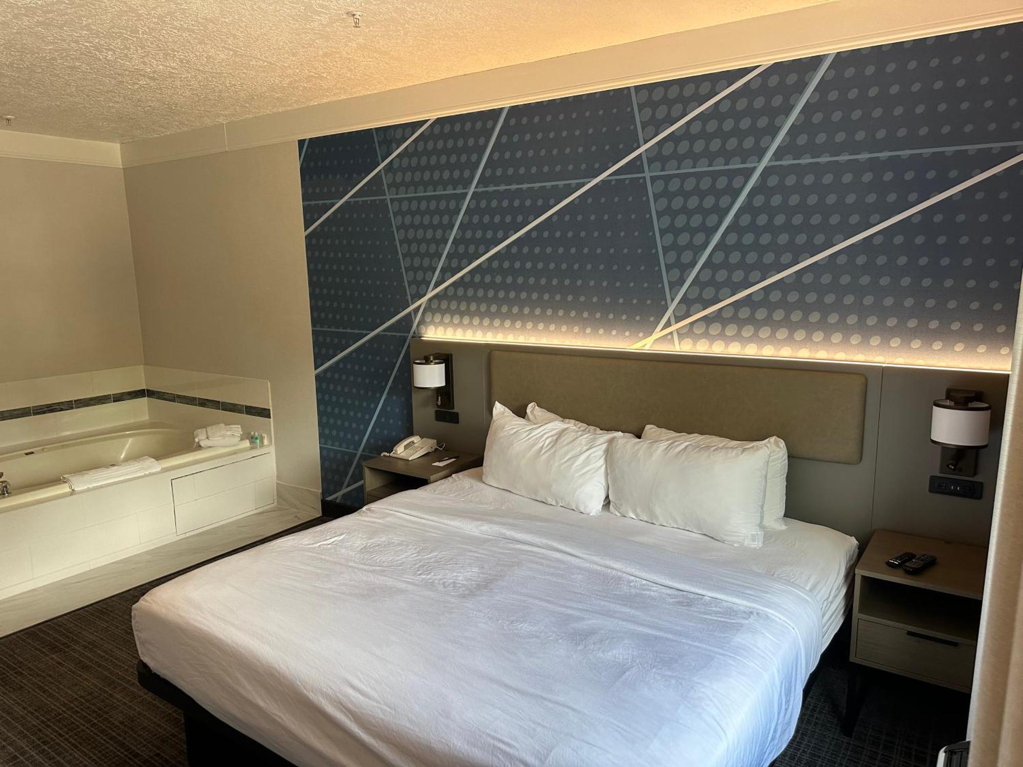 Comfort Suites Клакамас Екстериор снимка