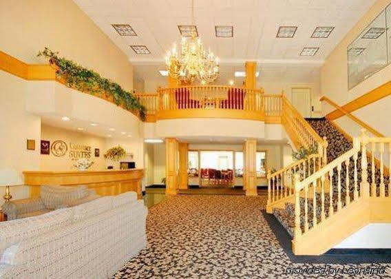 Comfort Suites Клакамас Екстериор снимка